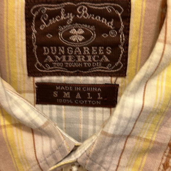 Men’s short sleeved button down shirt pearl snap buttons - Picture 2 of 5